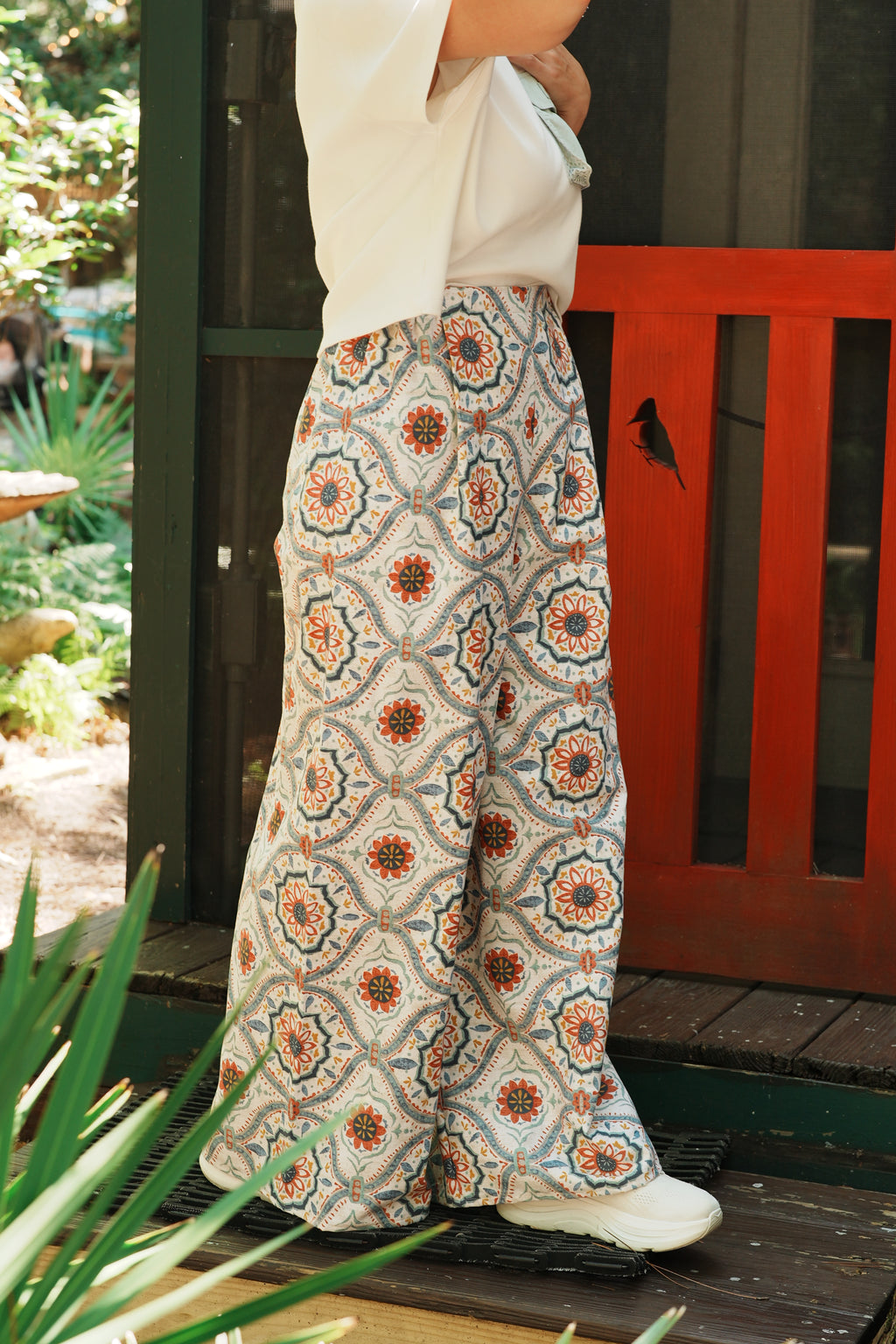 Adjustable Wide-Leg Cotton Pants