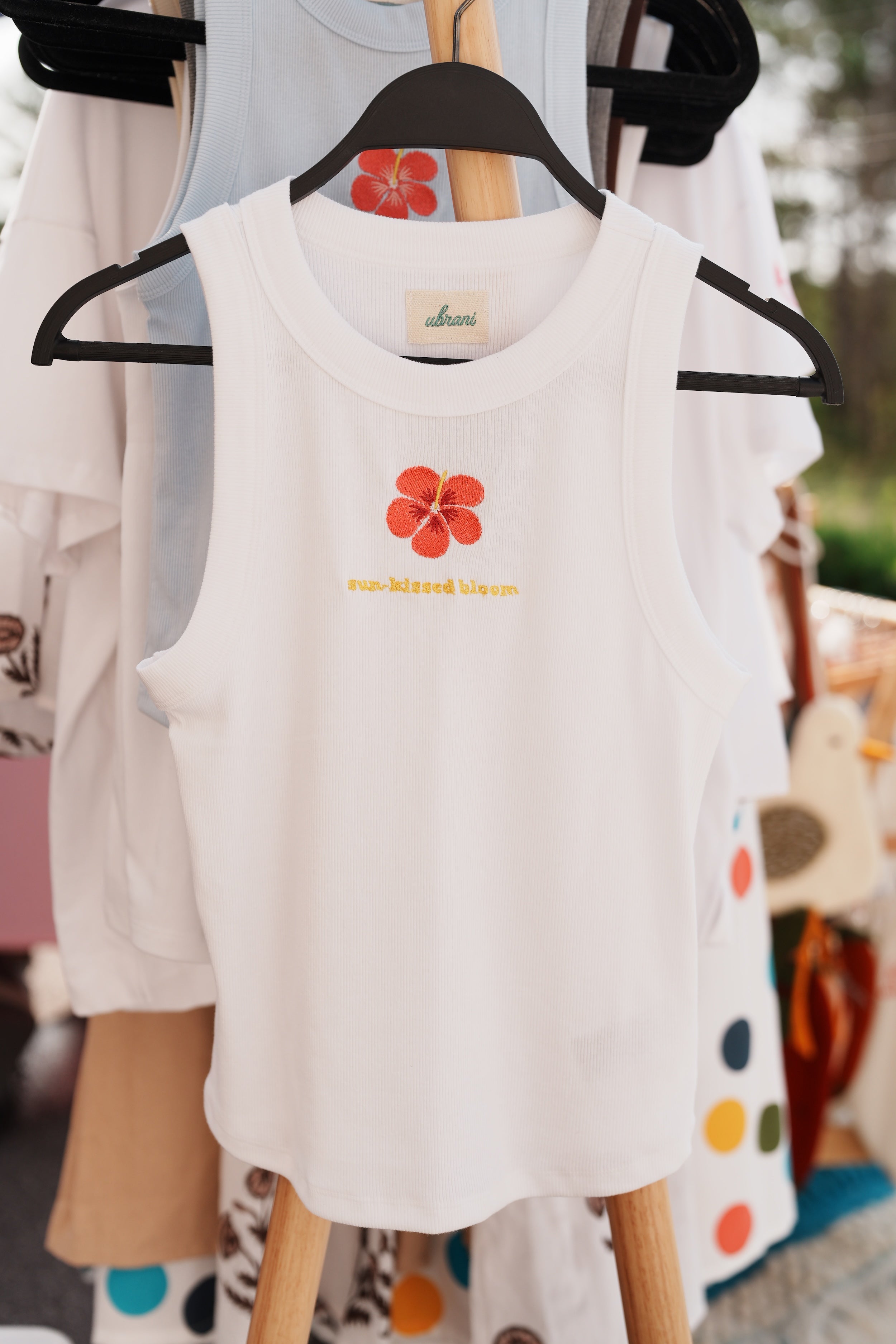 Ribbed Tank Top with Embroidered Hibiscus