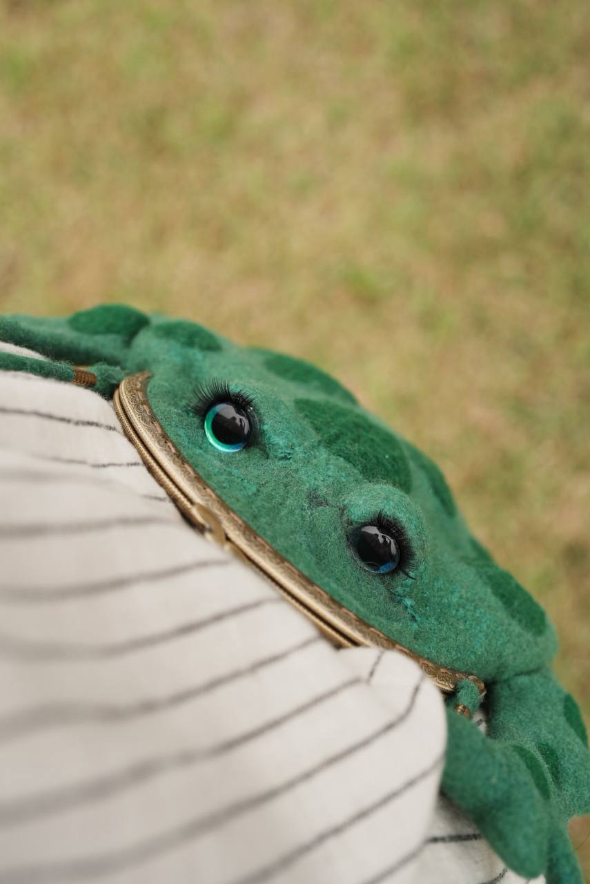 Felted Animal Bag – Frog