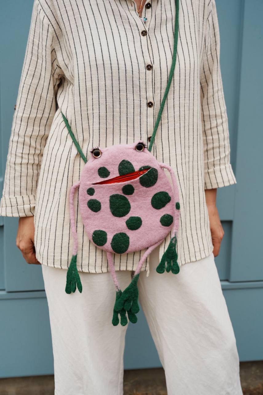 Felted Animal Bag – Frog