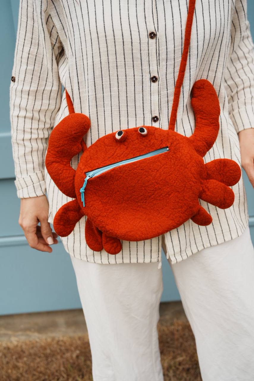 Felted Animal Bag – Red Crab