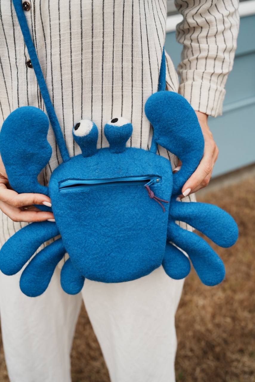 Felted Animal Bag – Blue Crab