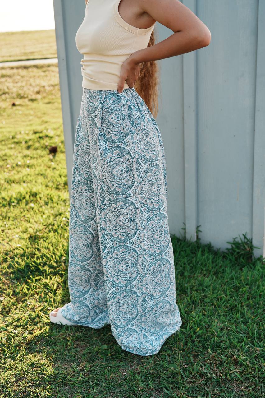 Adjustable Wide-Leg Cotton Pants
