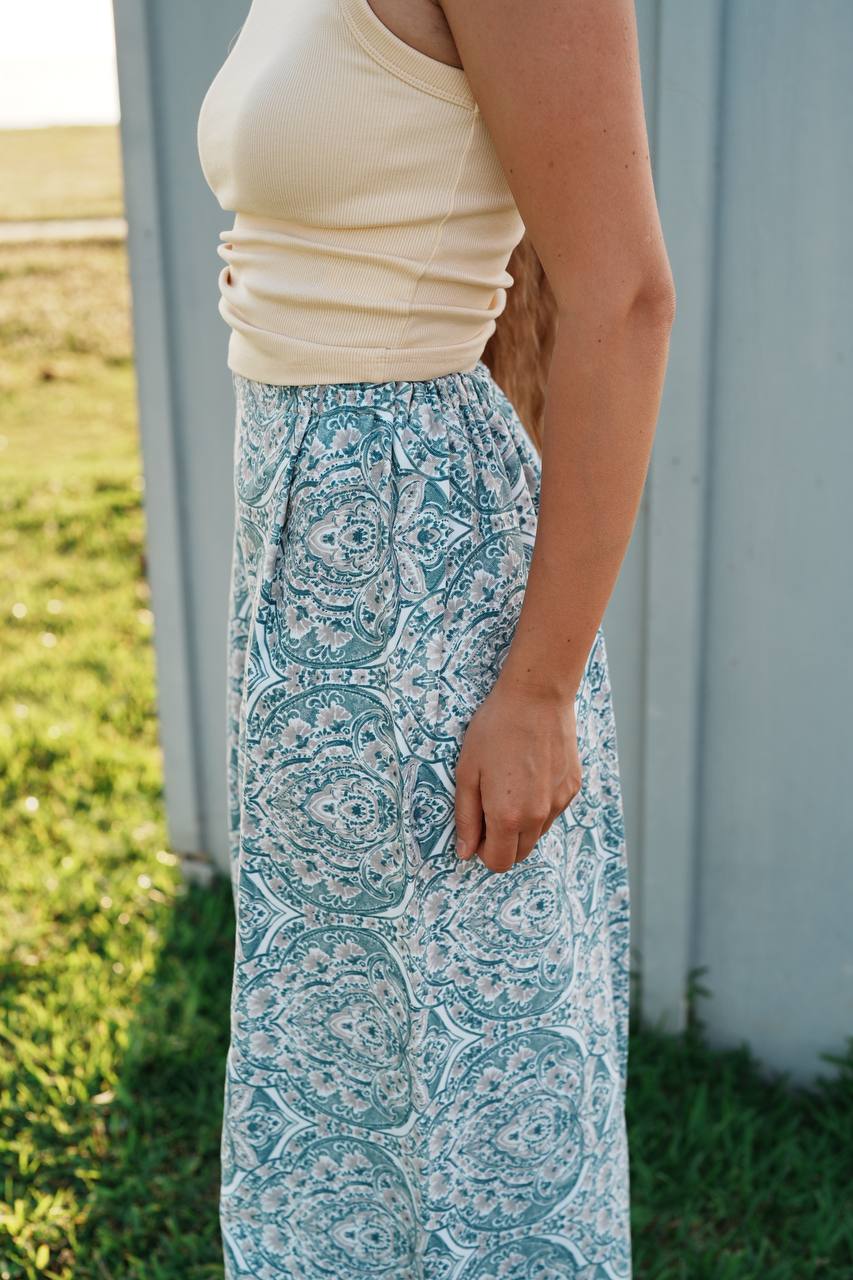 Adjustable Wide-Leg Cotton Pants