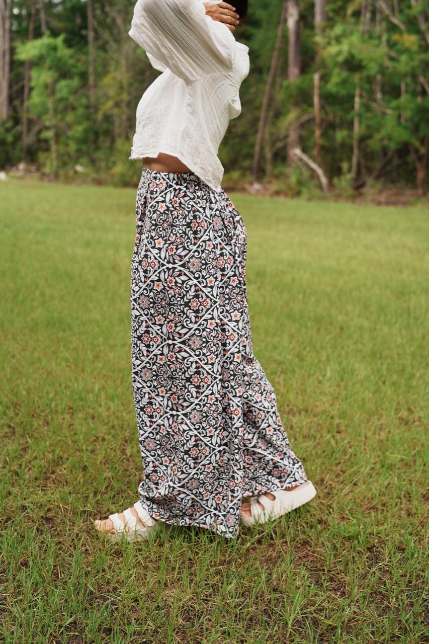 Adjustable Wide-Leg Cotton Pants
