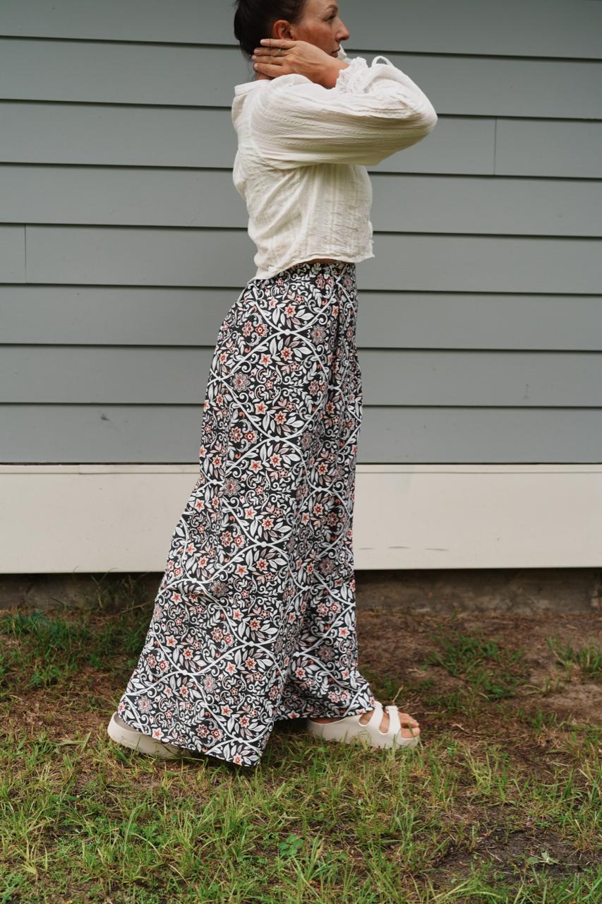 Adjustable Wide-Leg Cotton Pants