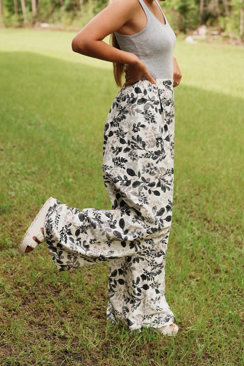 Adjustable Wide-Leg Cotton Pants