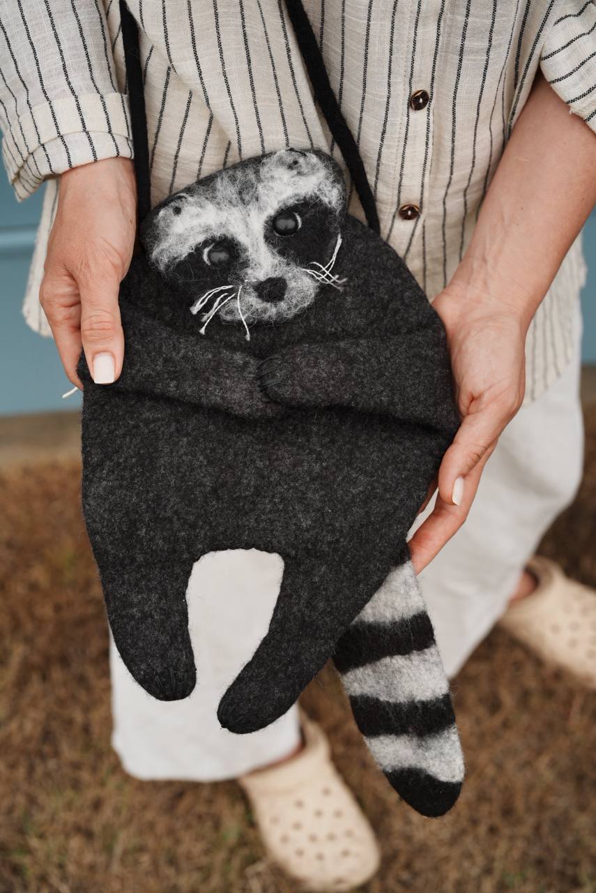 Felted Animal Bag – Raccoon