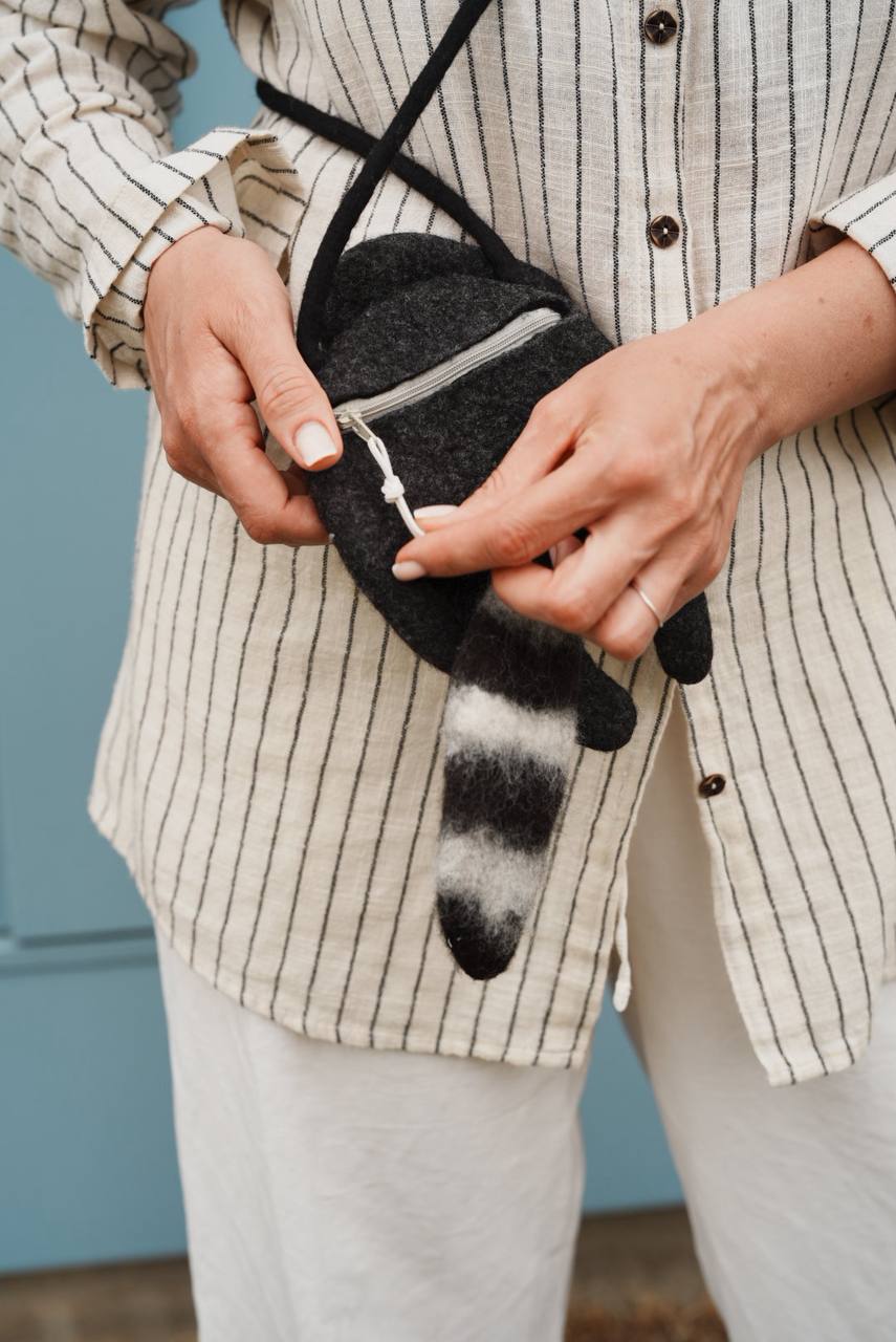 Felted Animal Bag – Raccoon