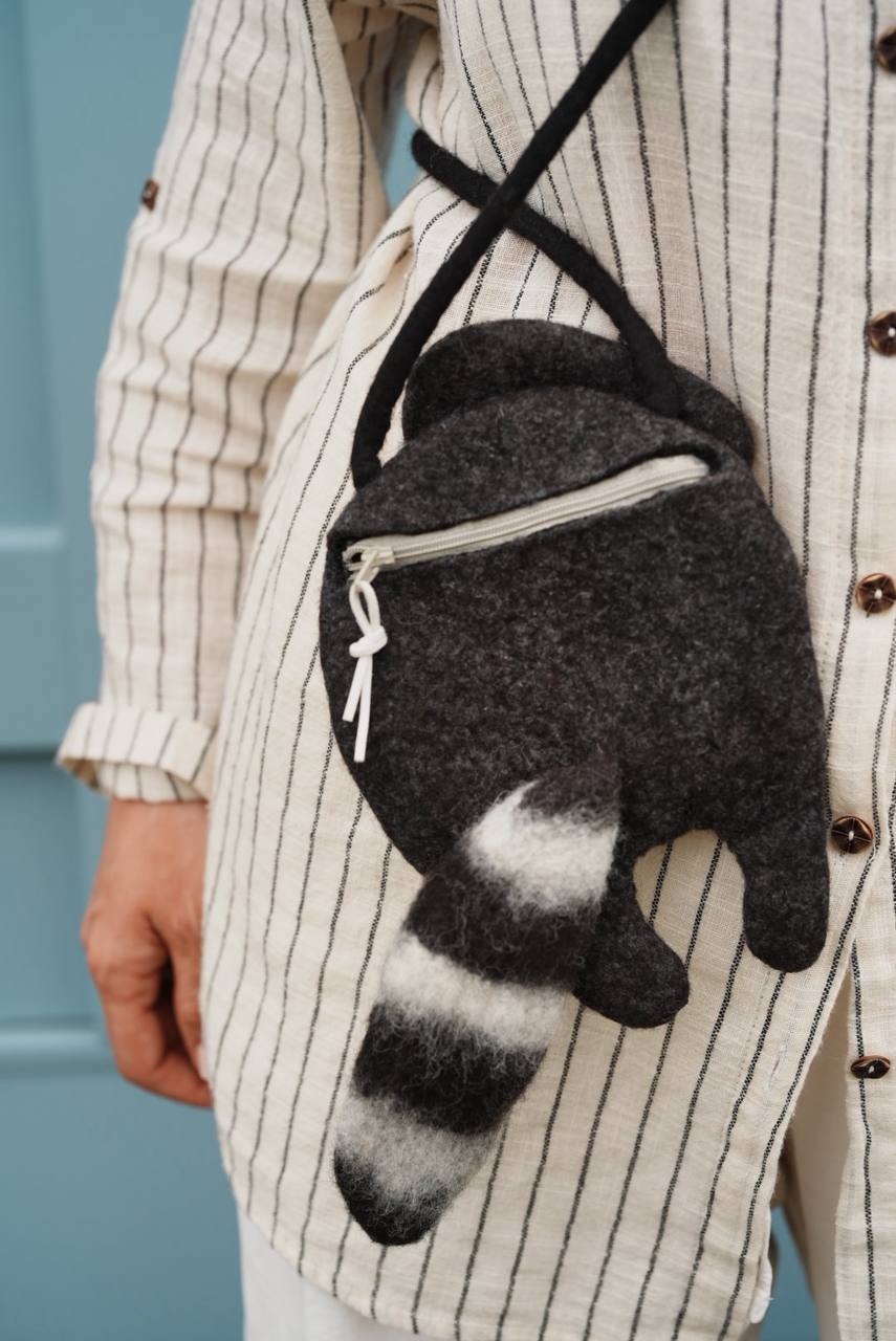Felted Animal Bag – Raccoon